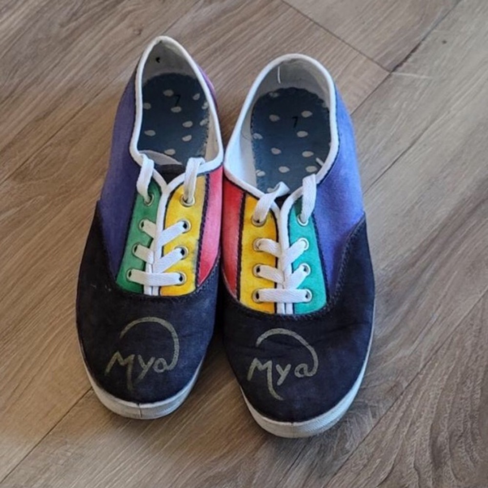 Customized “Mya” Canvas Shoes